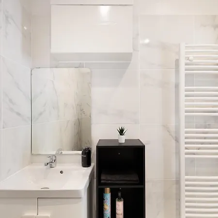 Confort Et élégance à 17 *